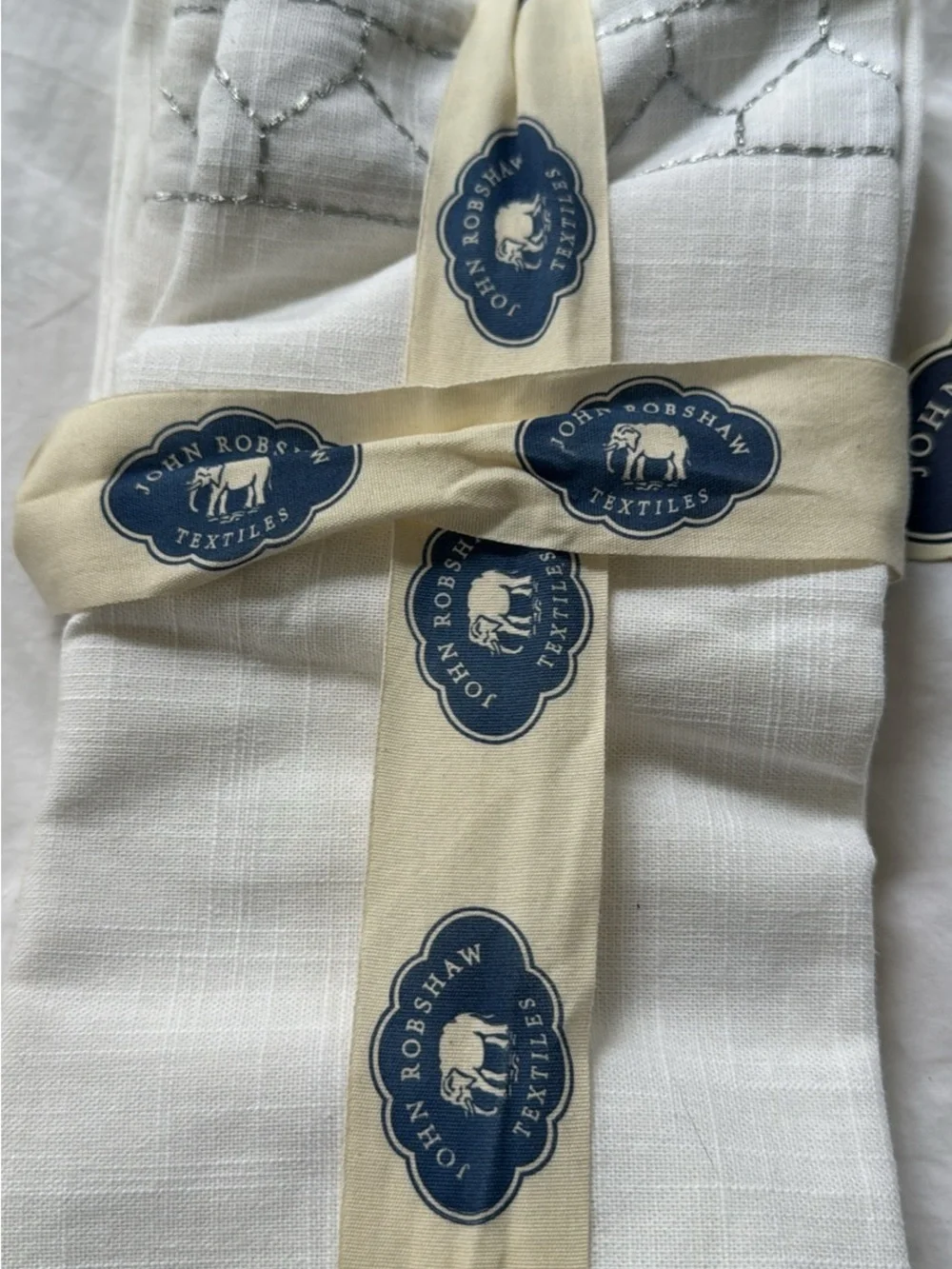 John Robshaw textiles white line silver stitch large napkins $70 retail NEW